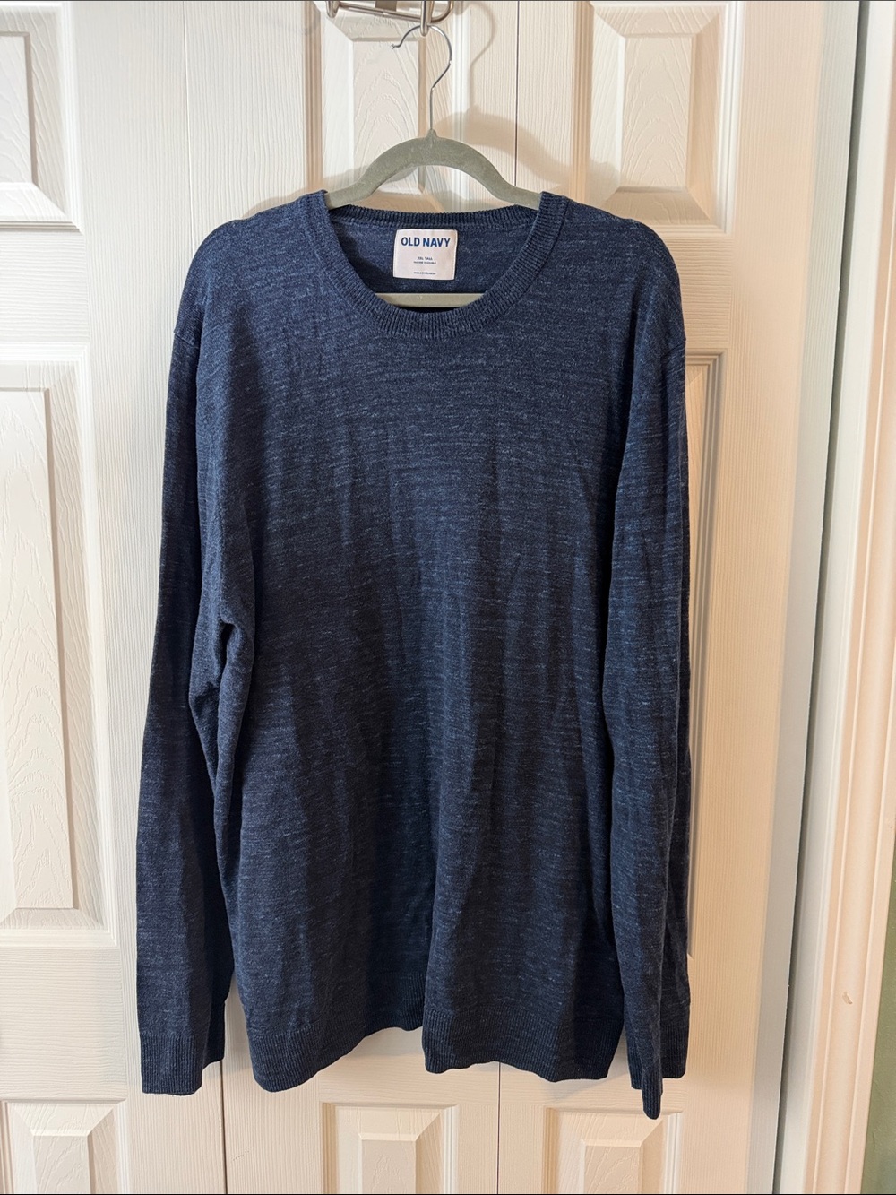 Old Navy Men's Crewneck Sweater in Dark Navy Heather